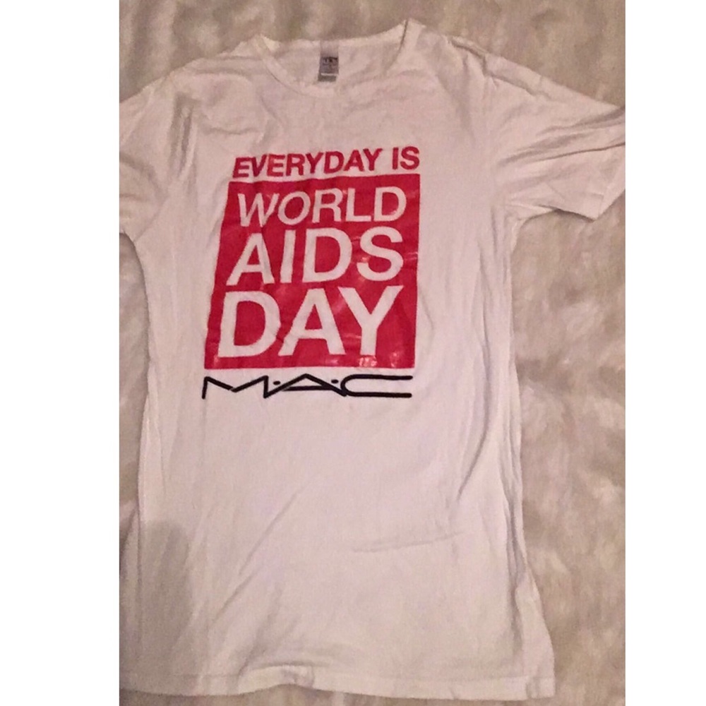 Mac employees shirt